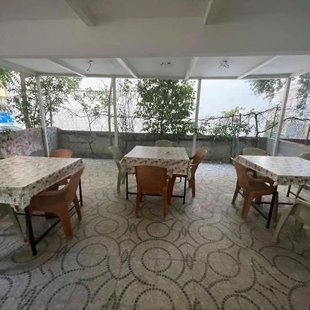 Oezguer Hotel Antalya Exteriér fotografie