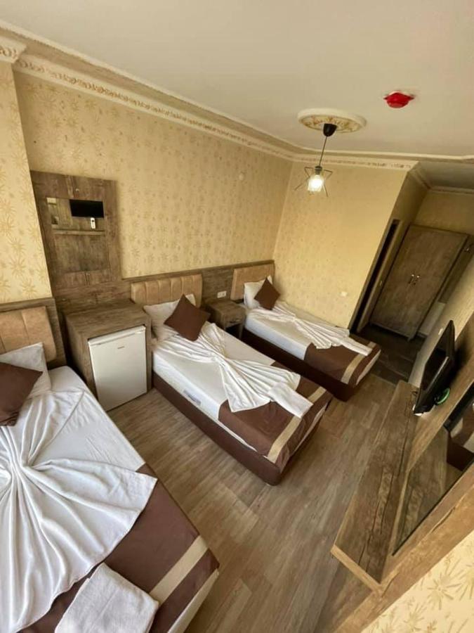 Oezguer Hotel Antalya Exteriér fotografie